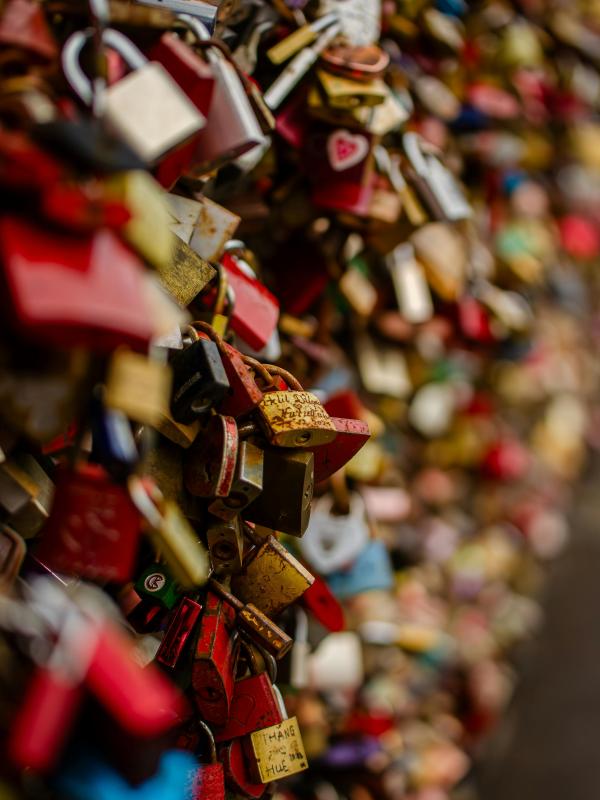 pexels-leon-aschemann-734730704-30123975