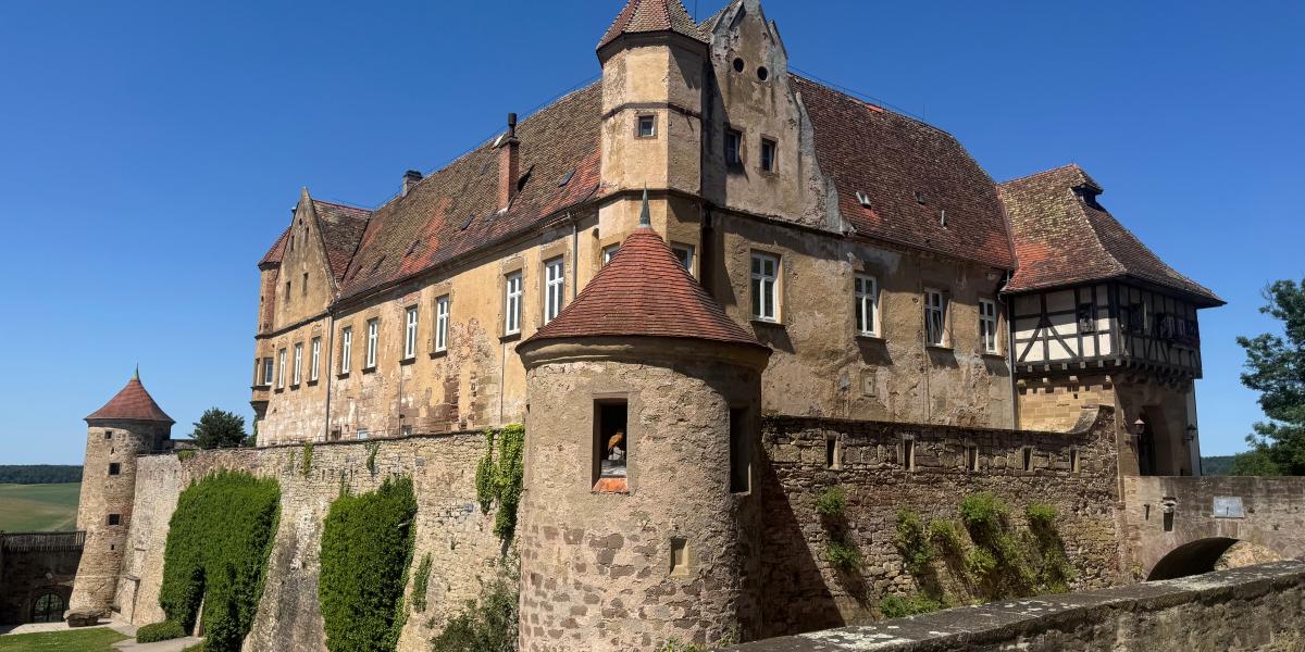 Burg Stettenfels GmbH