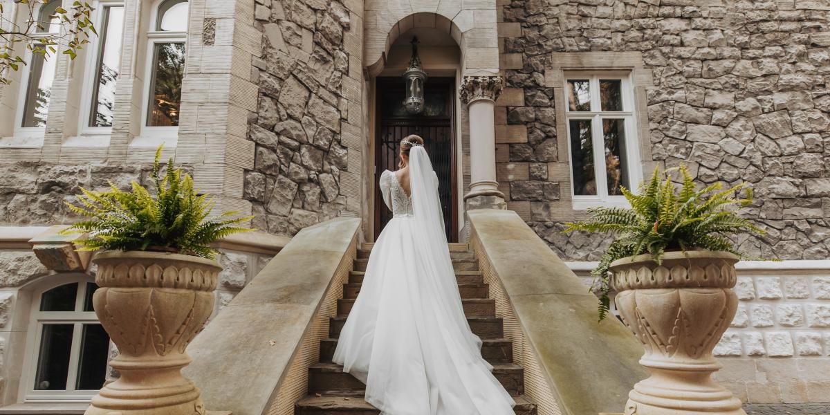 Eladoré Weddings