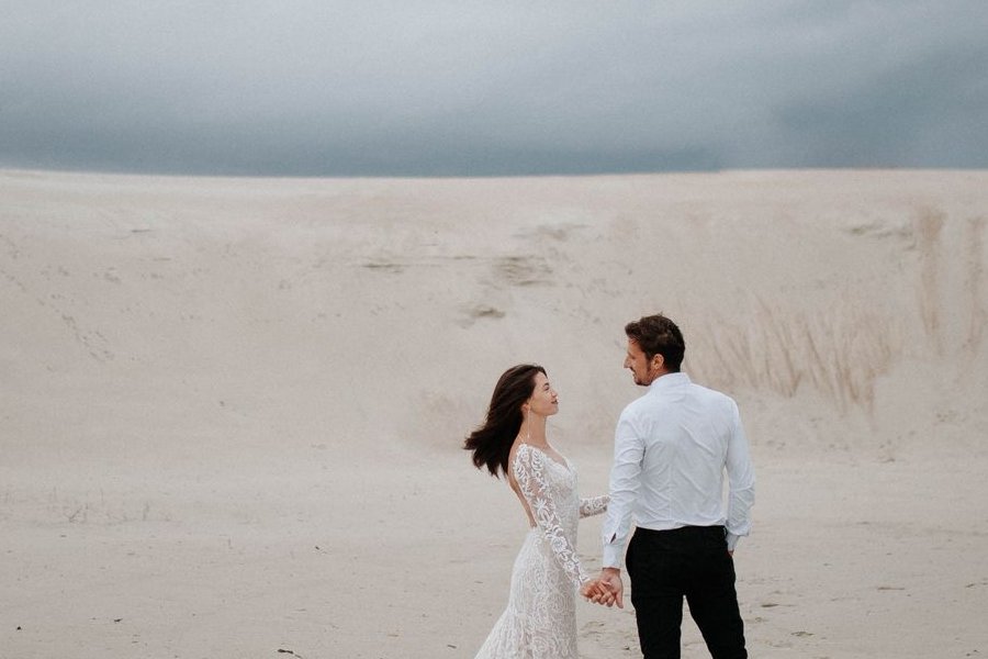 Anti-Trend Wedding: Why Less Is More