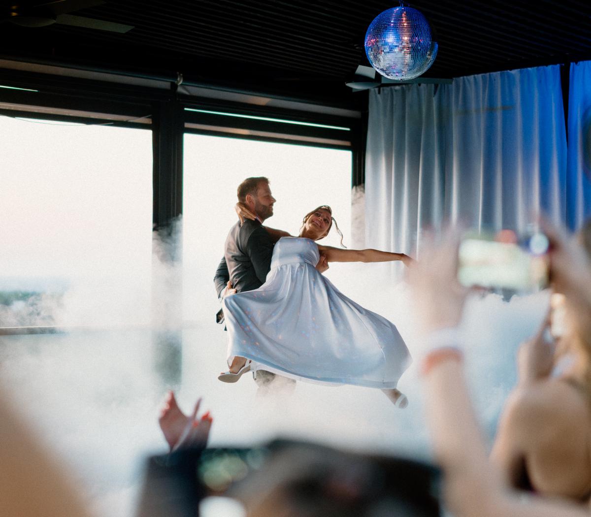 L'Amore Wedding Dance