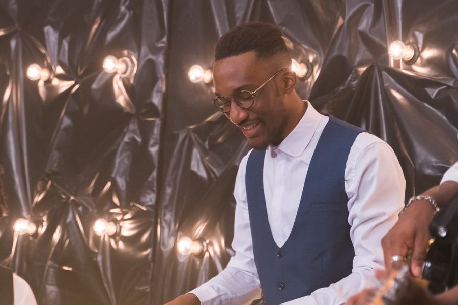 Live Music at Your Wedding: How to Plan It