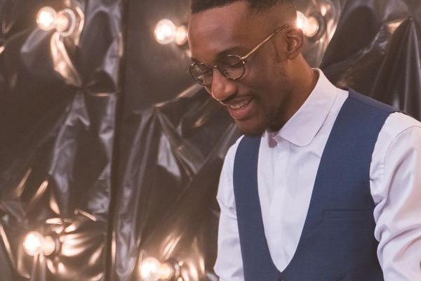 Live Music at Your Wedding: How to Plan It