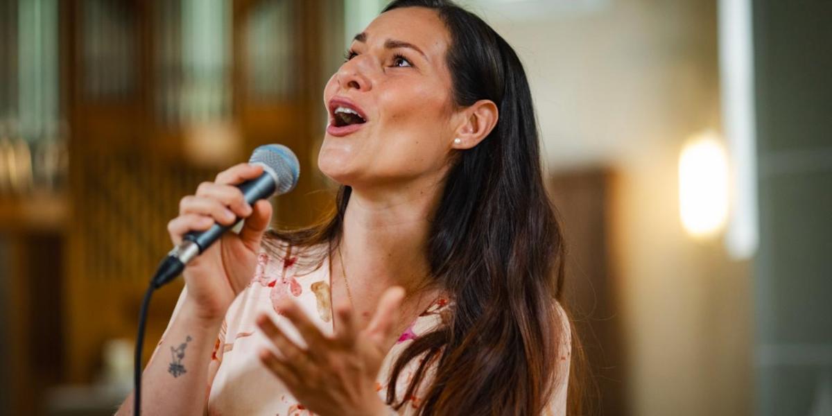 Hazel Livevocals