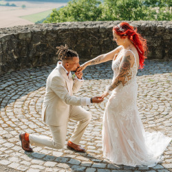 floooweddings - Echte Momente. Ehrlich festgehalten.