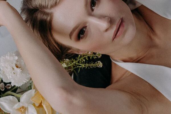 Finding Your Wedding Dress: Relaxed, Not Stressed